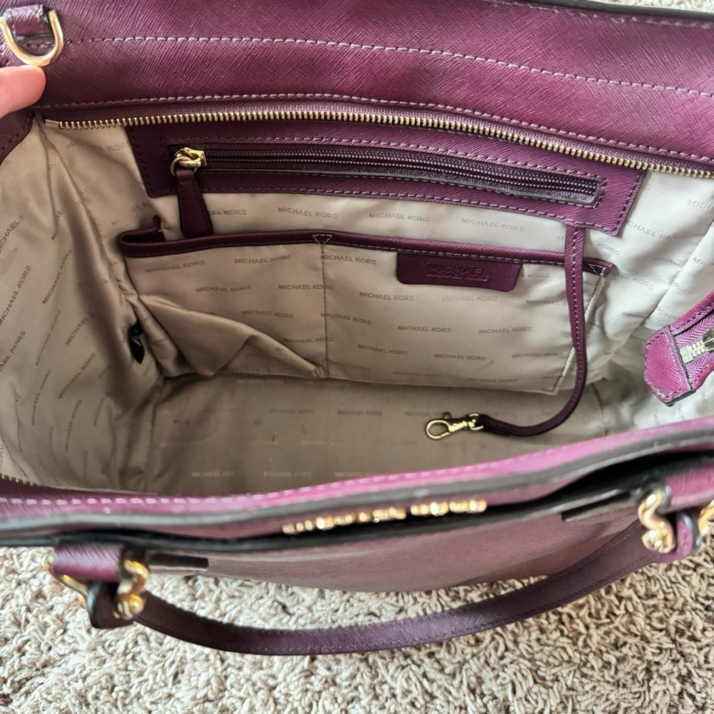 MICHAEL Michael Kors Burgundy Dee Dee Convertible Tote Bag - Picture 7 of 14